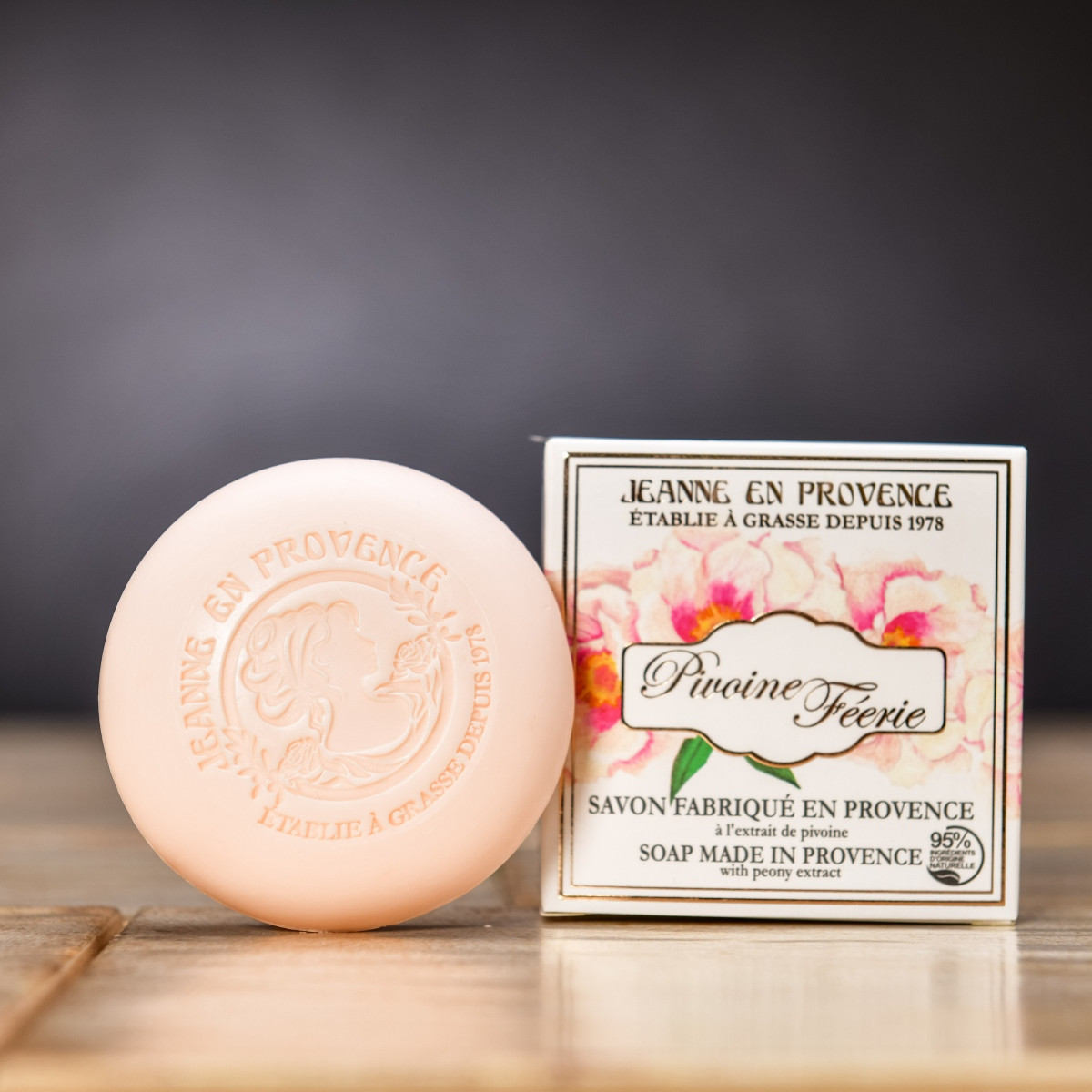 Mýdlo s vůní pivoňky Jeanne en Provence 100 g