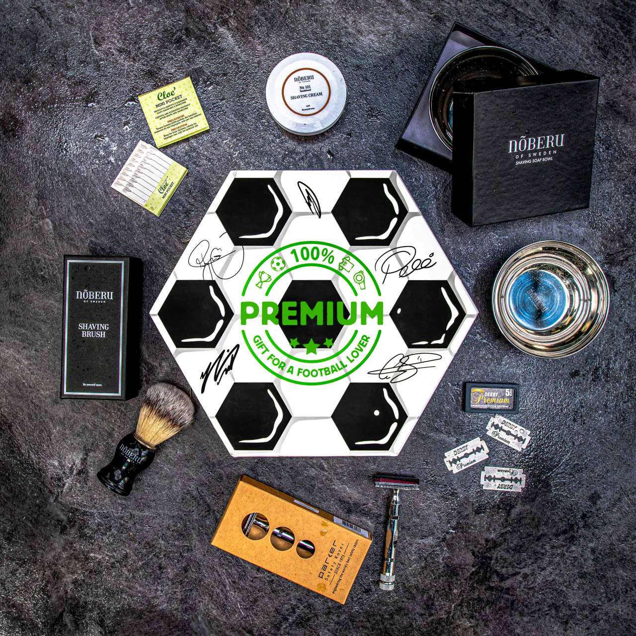 Hexagon plný luxusních holících potřeb - Fotbalový