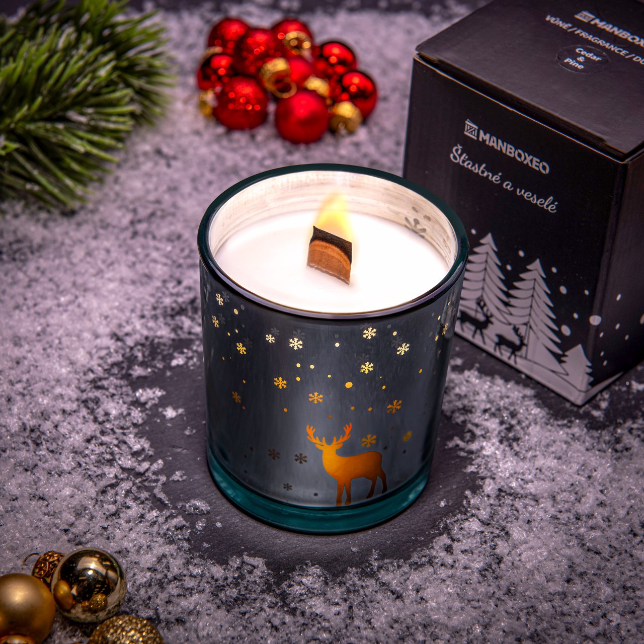 Svíčka ŠŤASTNÉ A VESELÉ - CEDAR & PINE - No.4