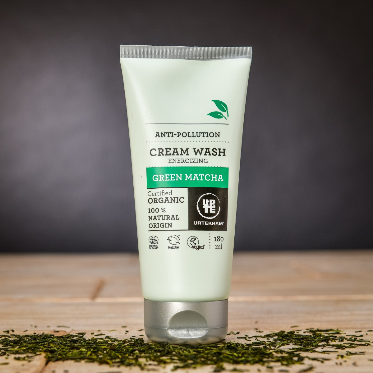 Ochranný BIO sprchový krém Urtekram s japonskou matchou 180 ml