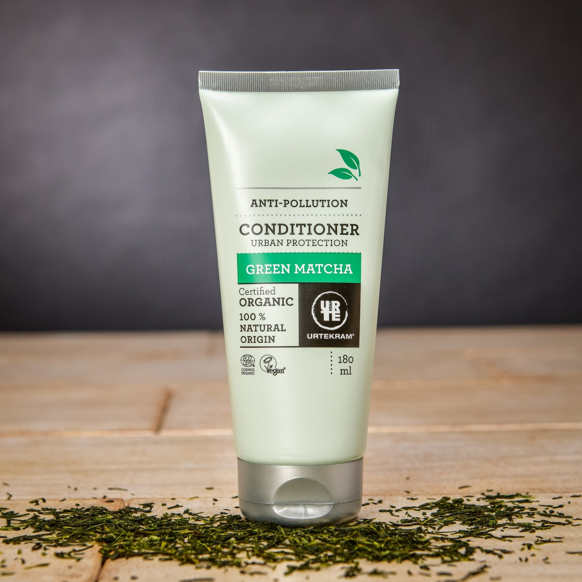 Antioxidační BIO kondicionér Urtekram s japonskou matchou 180 ml