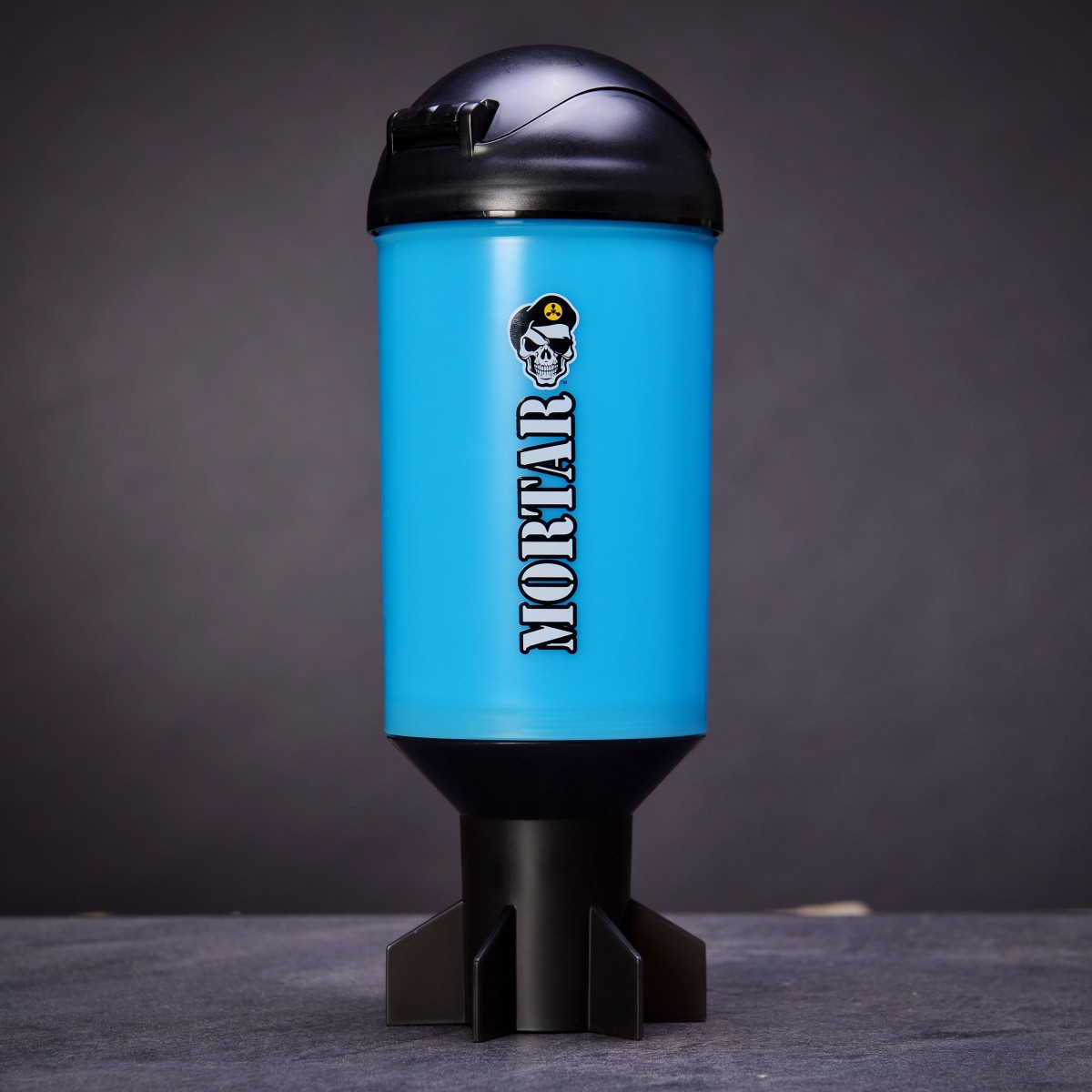 Stylový šejkr ve tvaru torpéda 600 ml