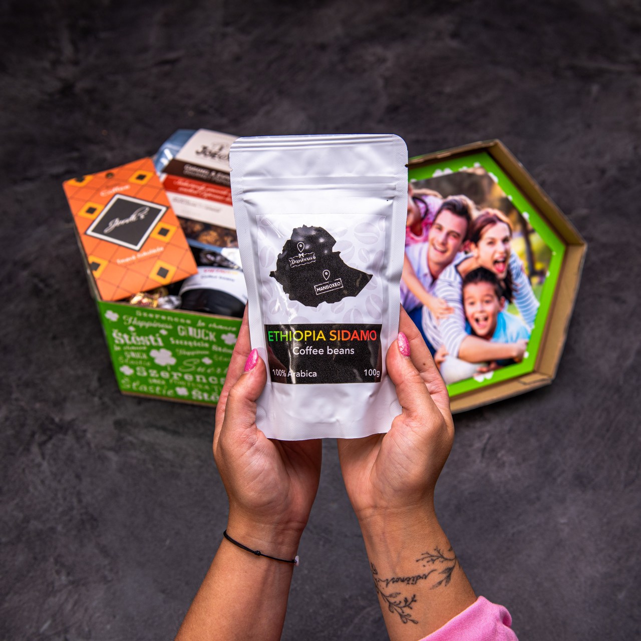 Giftboxeo plné prémiové kávy XXL - Modré