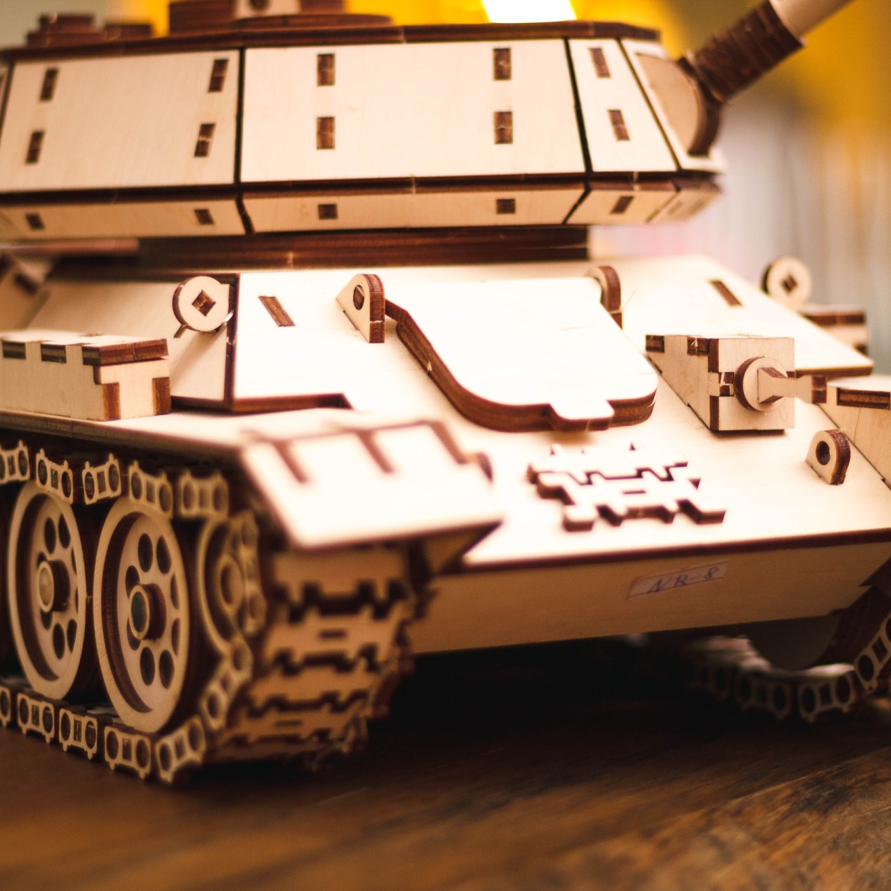 Dřevěný skládací 3D model - Tank T-34