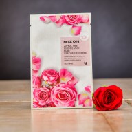 Bedna s luxusní kosmetikou - růže