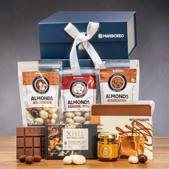 Giftboxeo Geschenkbox (royal blue) - Voller Schokolade