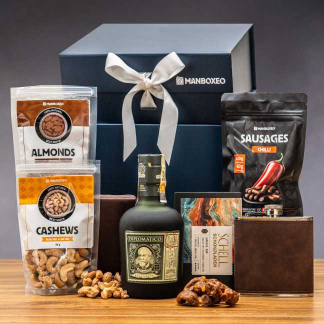 Giftboxeo Geschenkbox (royal blue) - Mit Rum Diplomatico