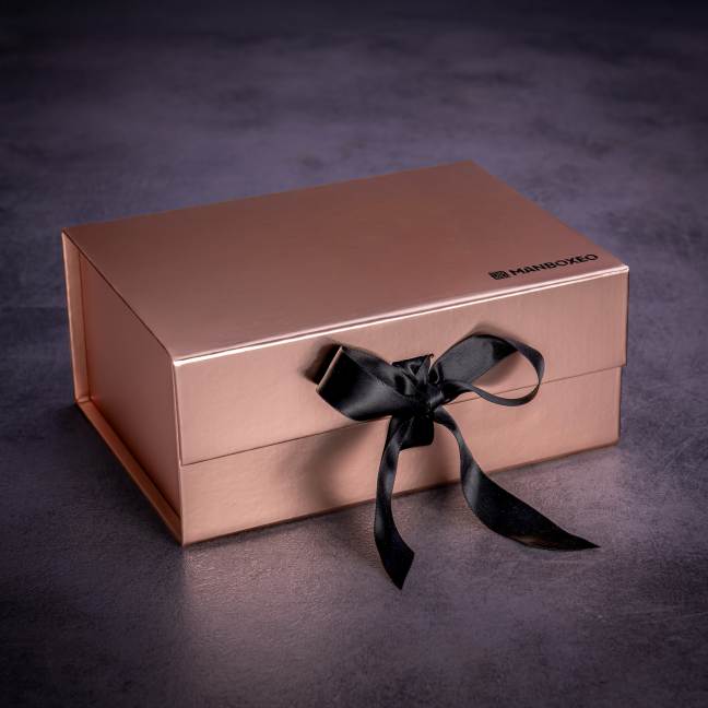 Leere Geschenkbox – Roségold